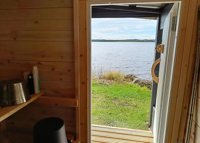 Lipetti, New Sauna, Budget Week 山林小屋